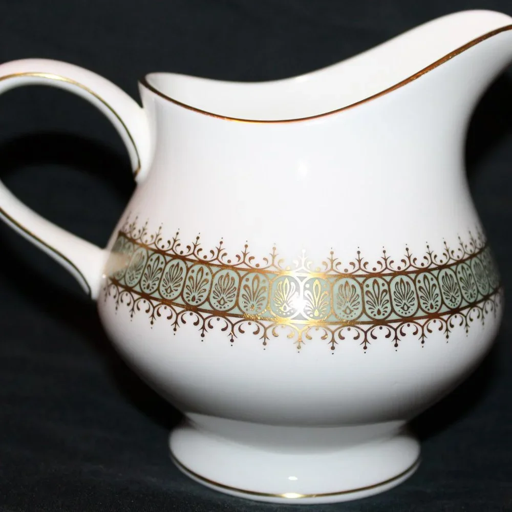 Wedgwood Argyll Bone China 15pc Tea Set - Picture 10 of 16